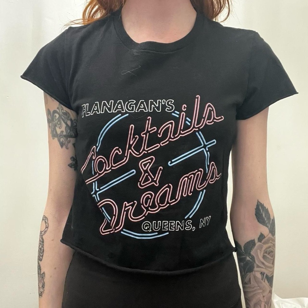 80s cocktails and dreams Tom cruise movie tee XS